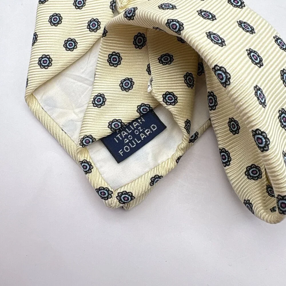 Vintage Norm Thompson Neck Tie Pale Yellow Floral Italian Foulard Portland OR
